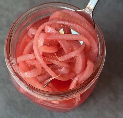 Make Your Own Quick And Easy Pickled Red Onions