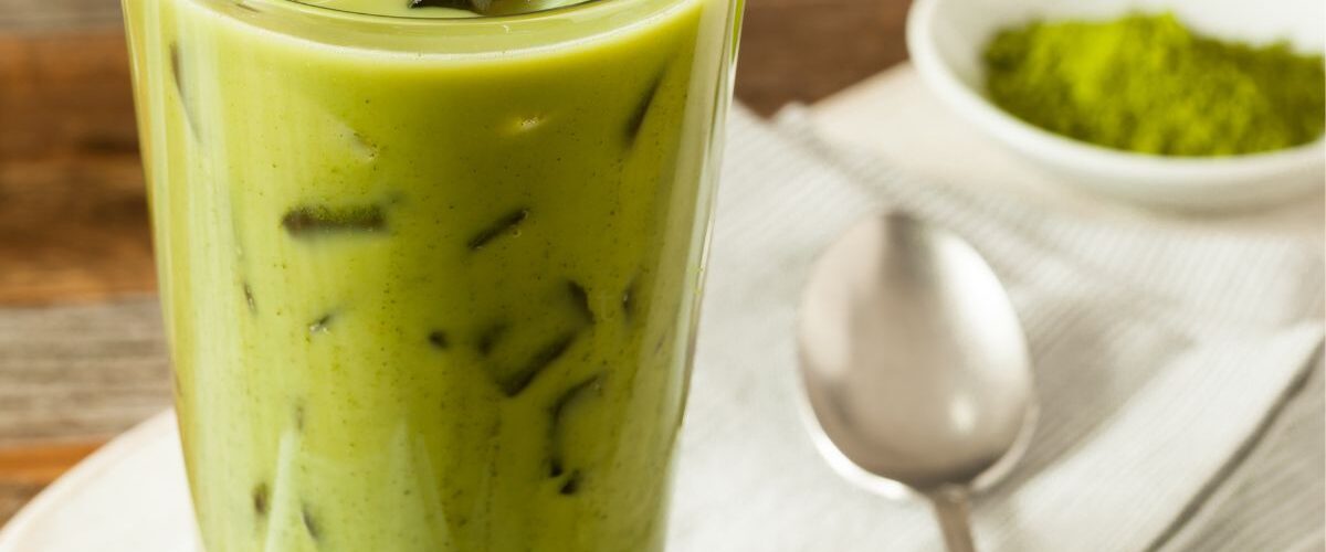 Make Your Own Healthy Iced Matcha Latte at Home